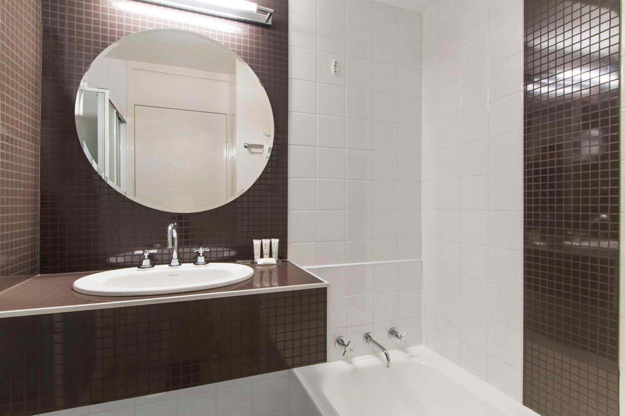 Metro Hotel Perth Extérieur photo